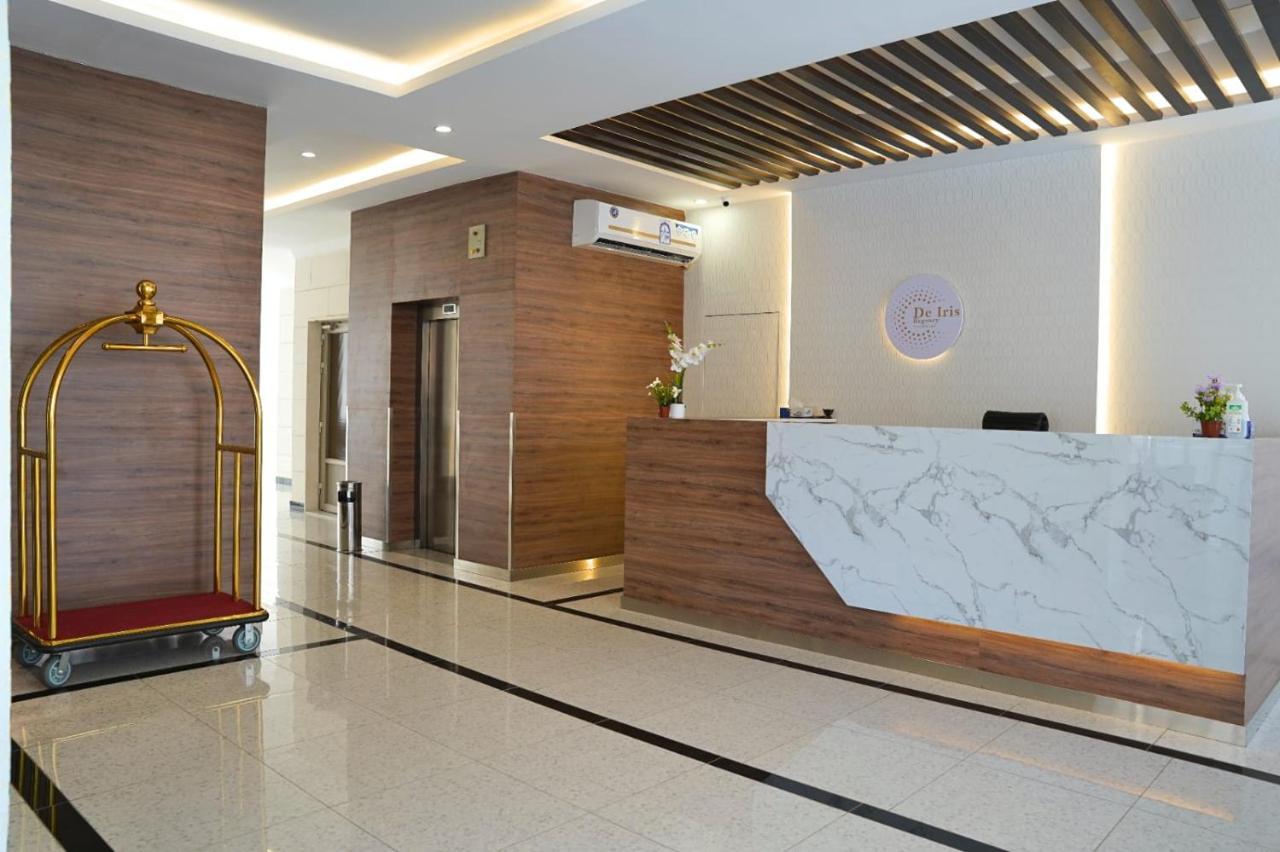 Апартаменти De Iris Regency Fahaheel Kuwait City Екстер'єр фото
